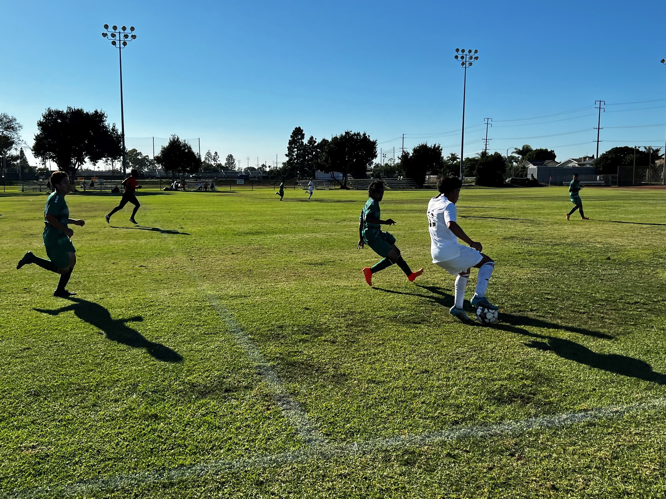 Men's Soccer: Shuts Out LA Mission at Home in Win