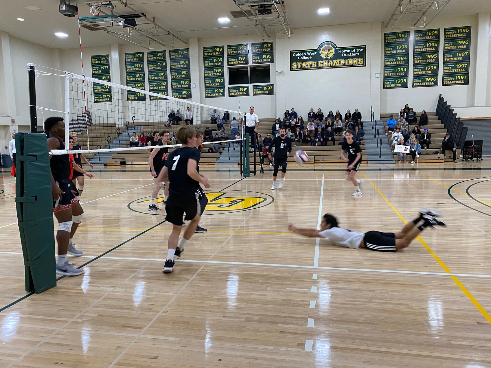 M Volleyball: Goes Down in Four Sets to the Vikings