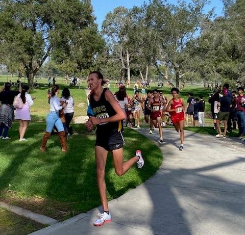 M Cross Country: Lugo Moves onto CCCAA State Championships