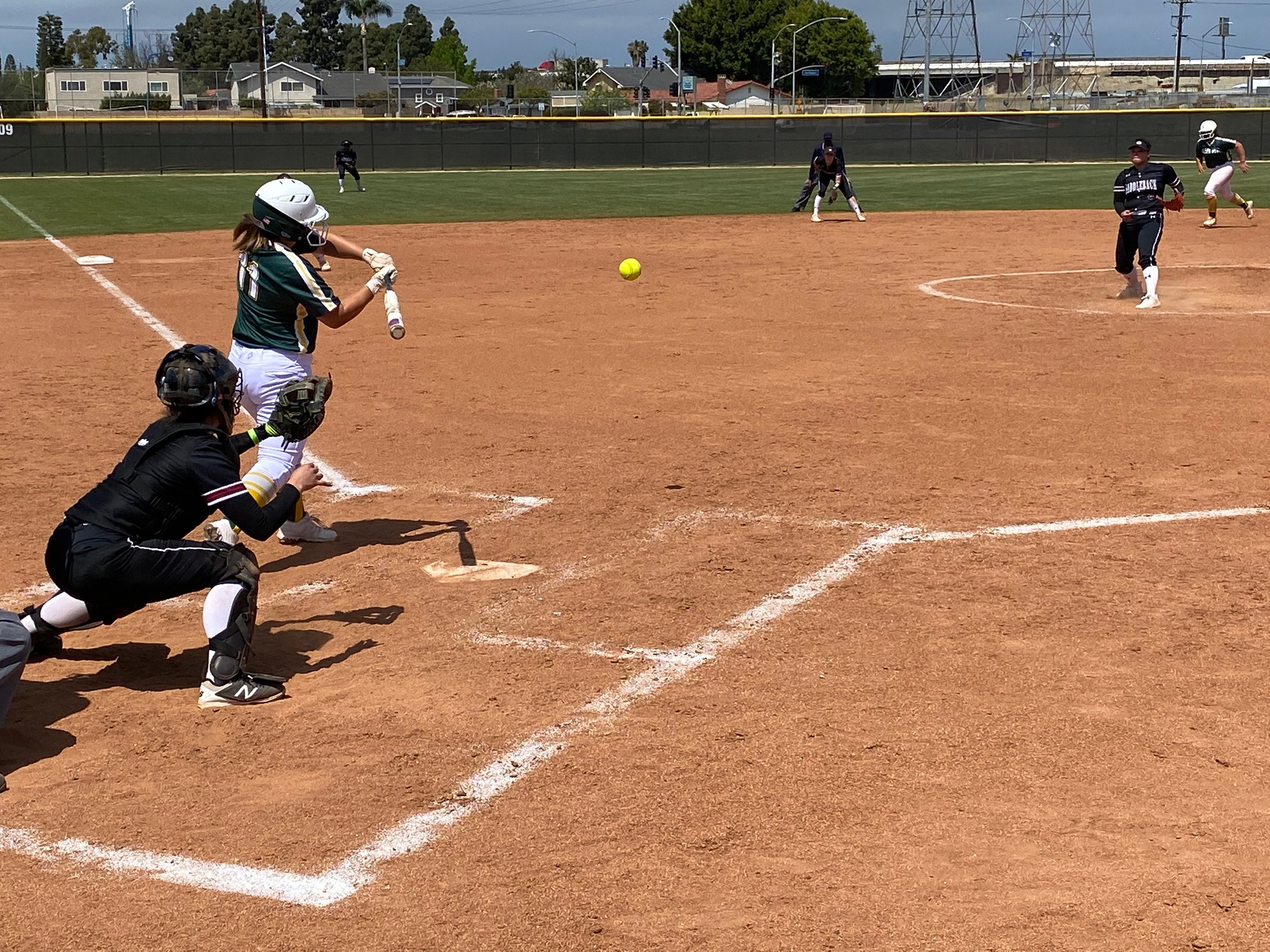 Softball: Offense Continues to Struggle in Doubleheader Sweep