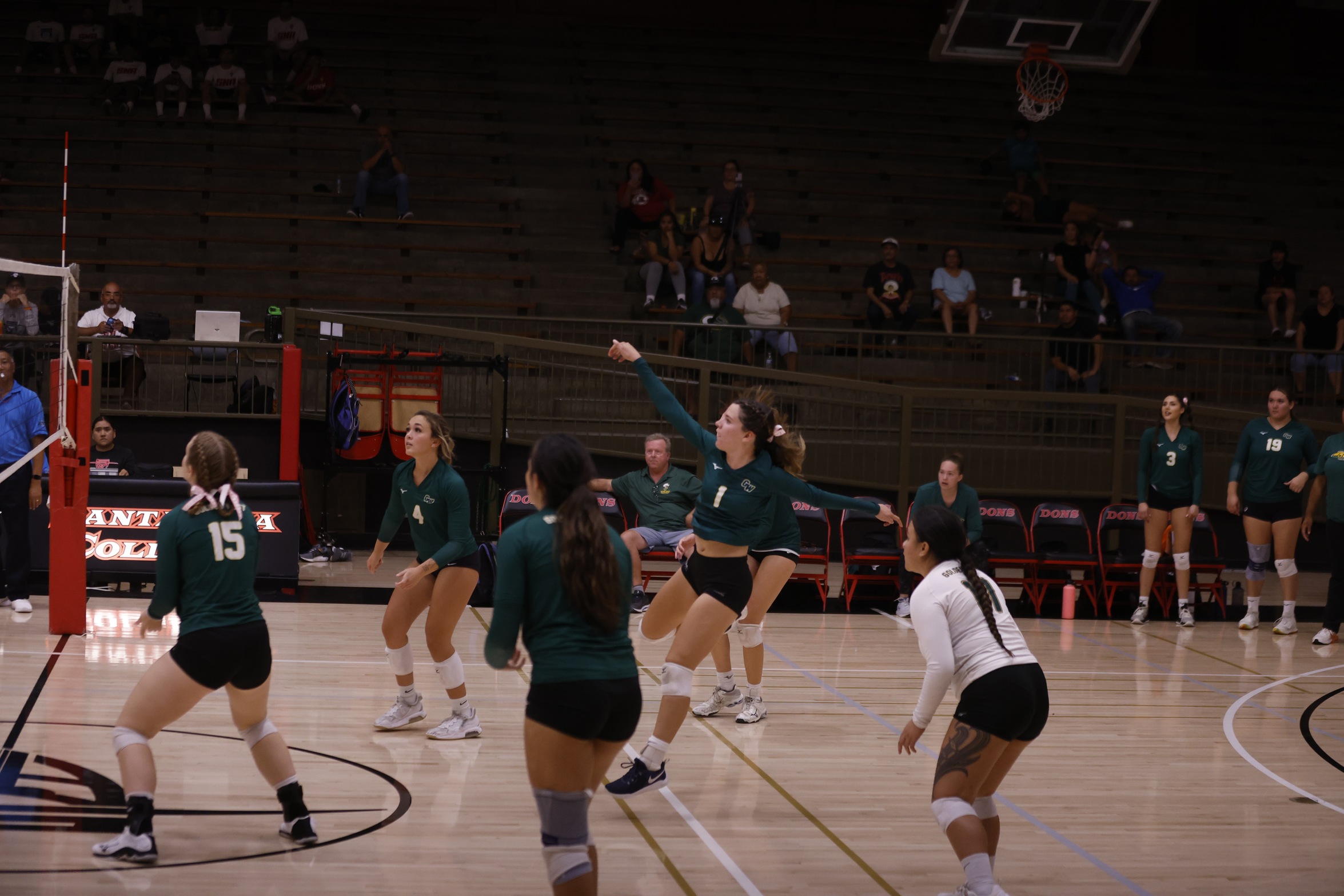 W Volleyball: Rustlers Upset No. 12 Santa Ana on the Road