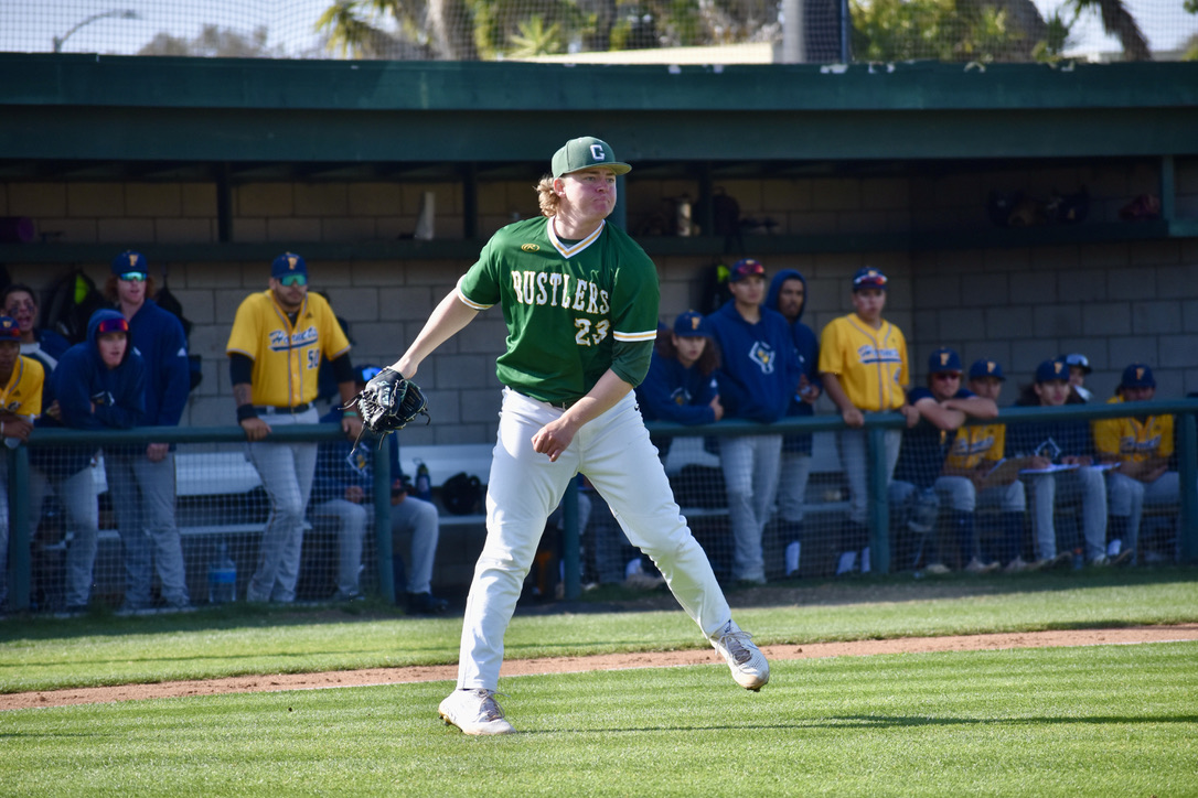 Baseball: Rustlers strike first, unable to defend lead