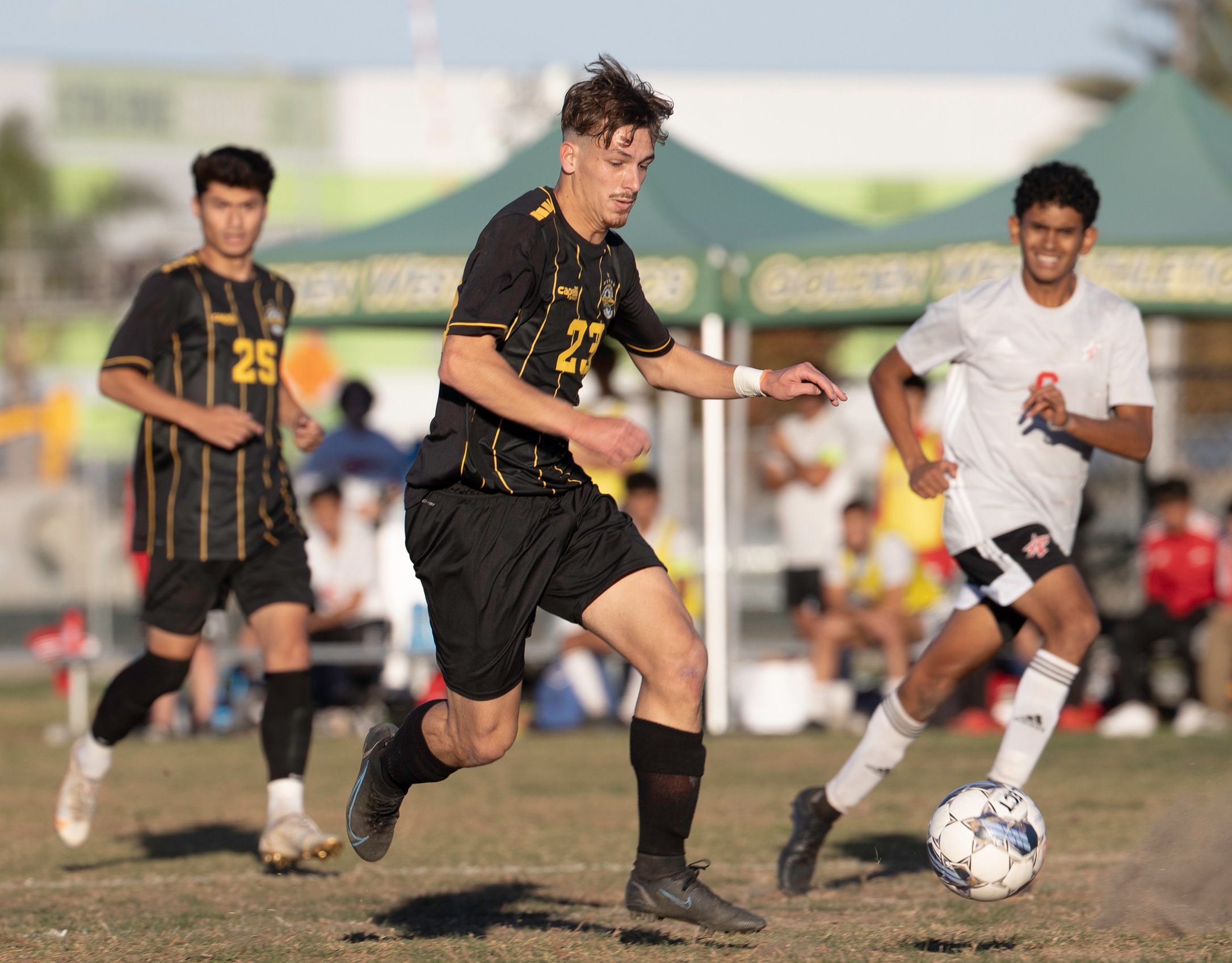 M Soccer: Defense's Dominated the Afternoon in 0-0 Draw