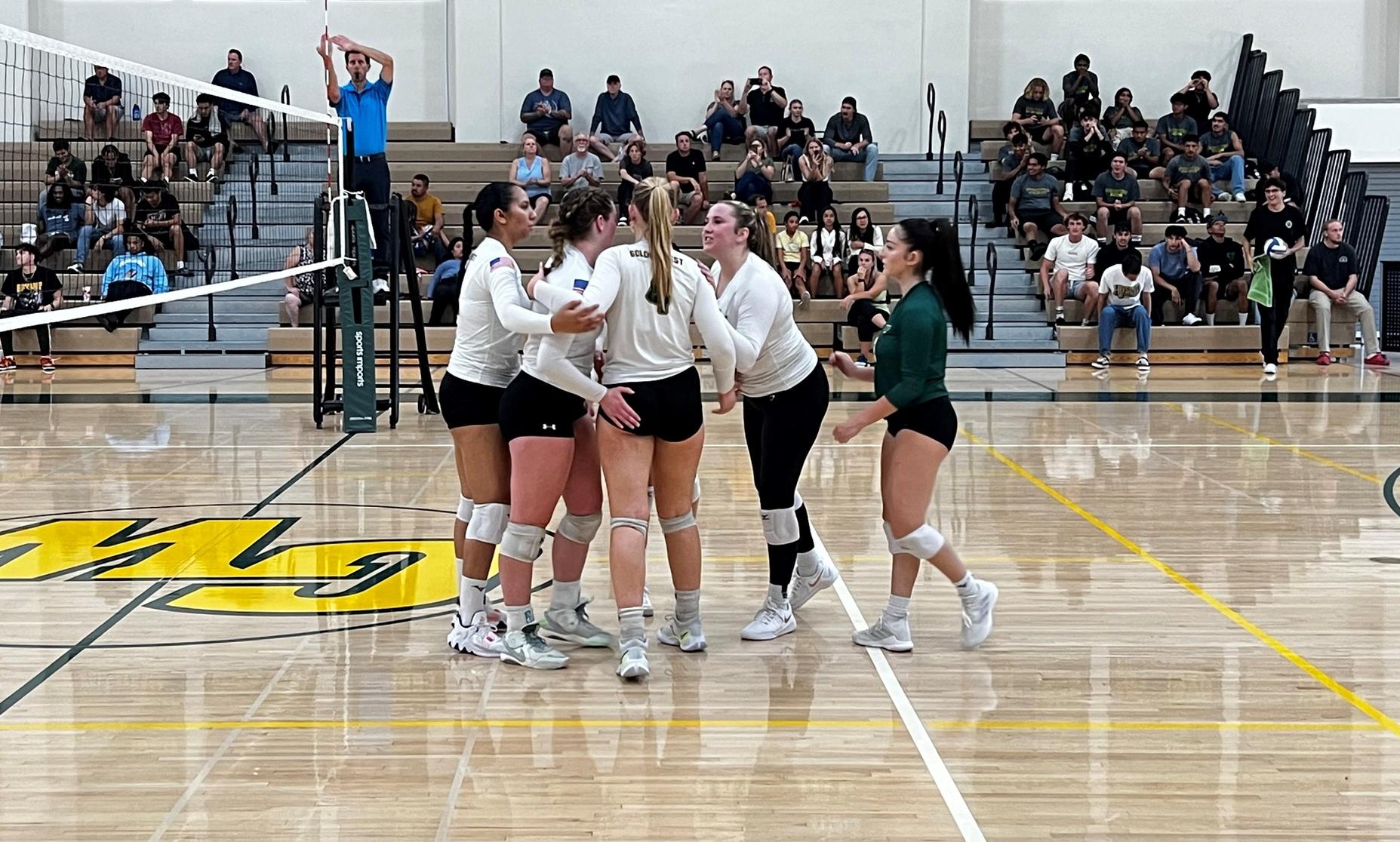 W Volleyball: Cruises in Sweep over Seahawks